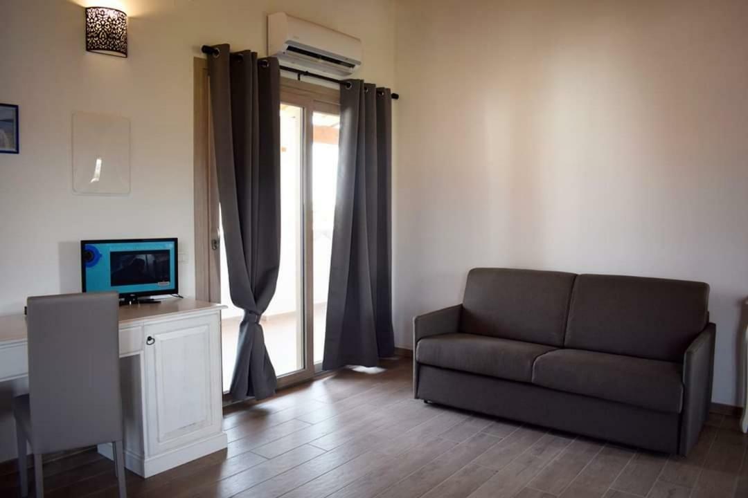 Corallo Rooms Budoni Ngoại thất bức ảnh